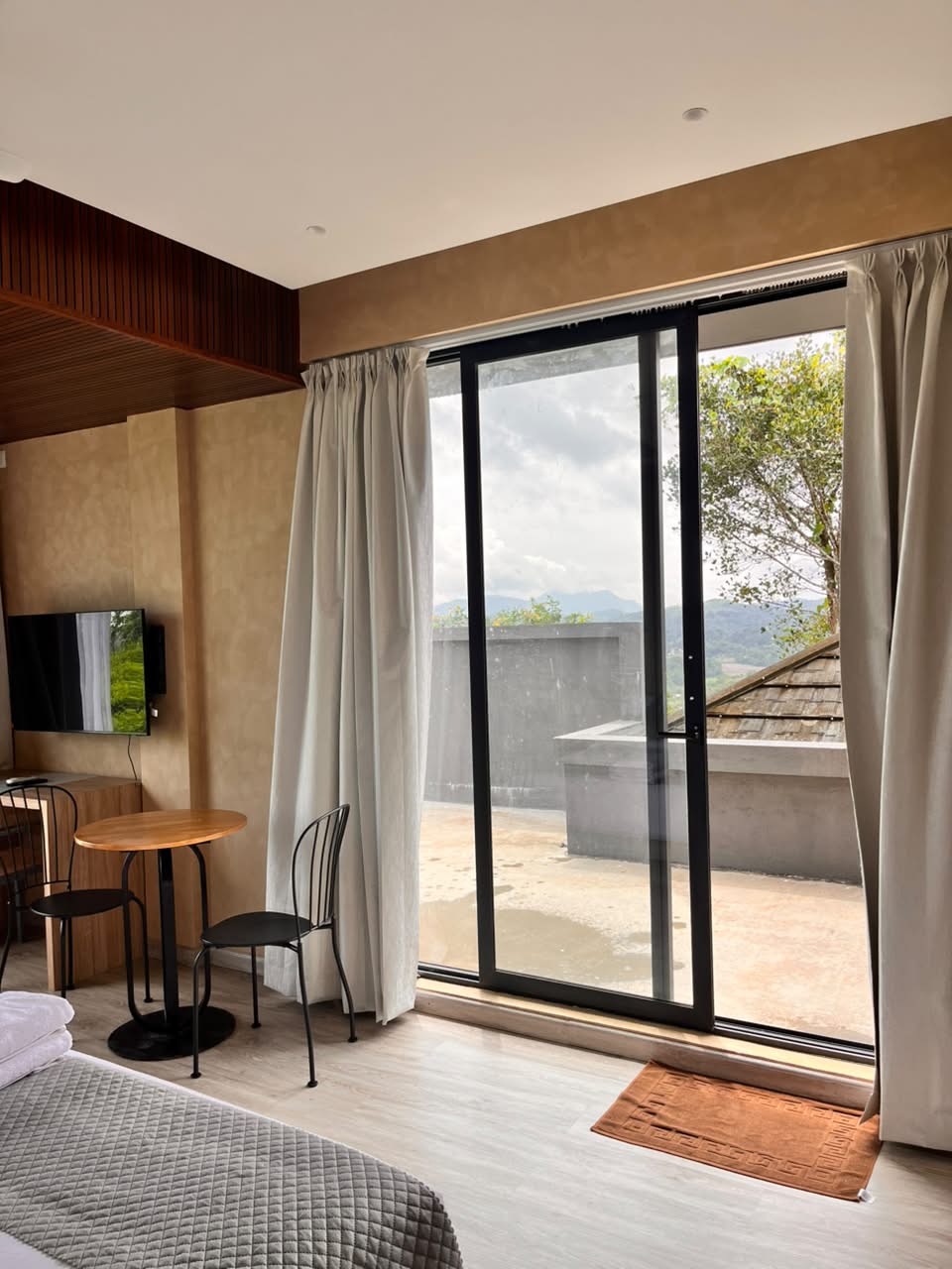 Panorama Balcony Cottage photograph 8