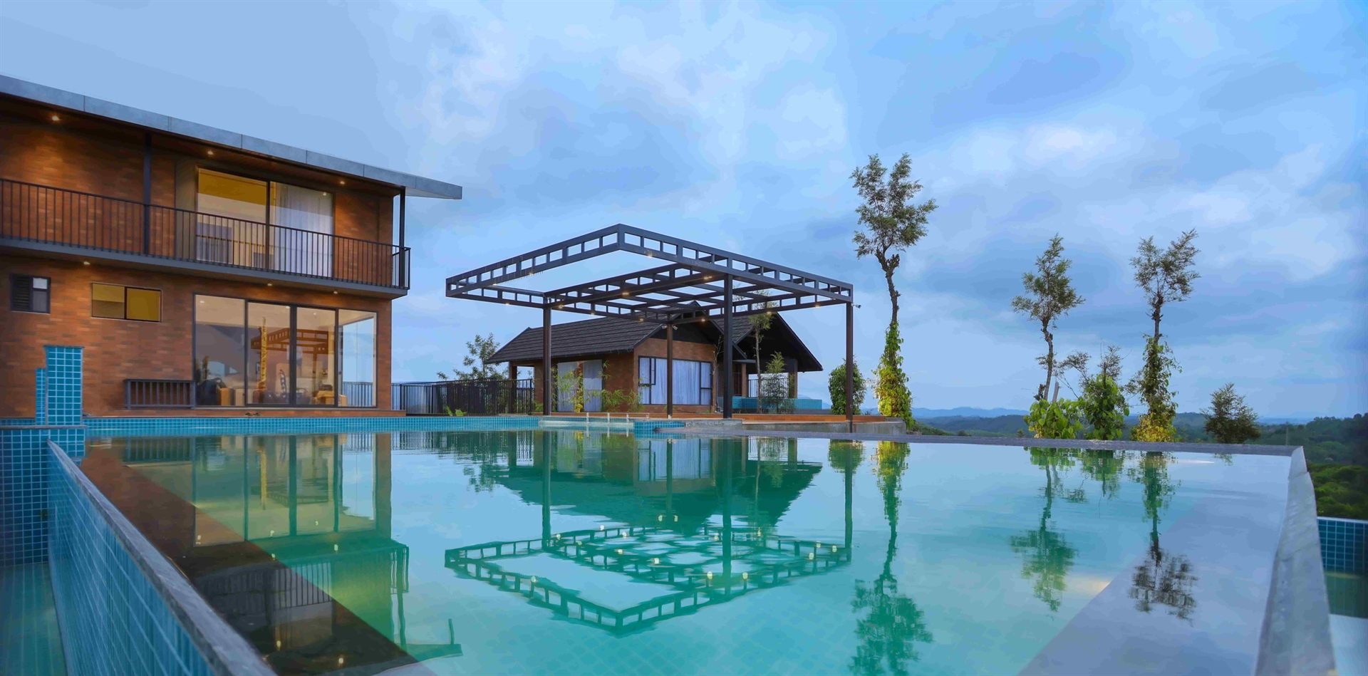 Infinity pool inspiration overlooking hills
